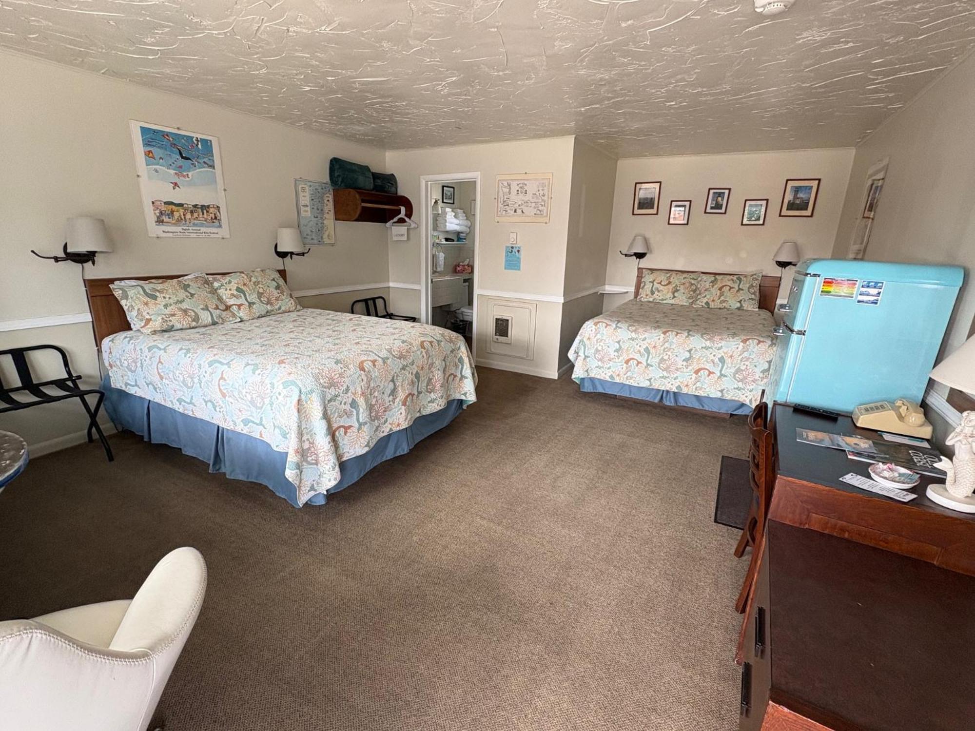 Mermaid Motel 2*