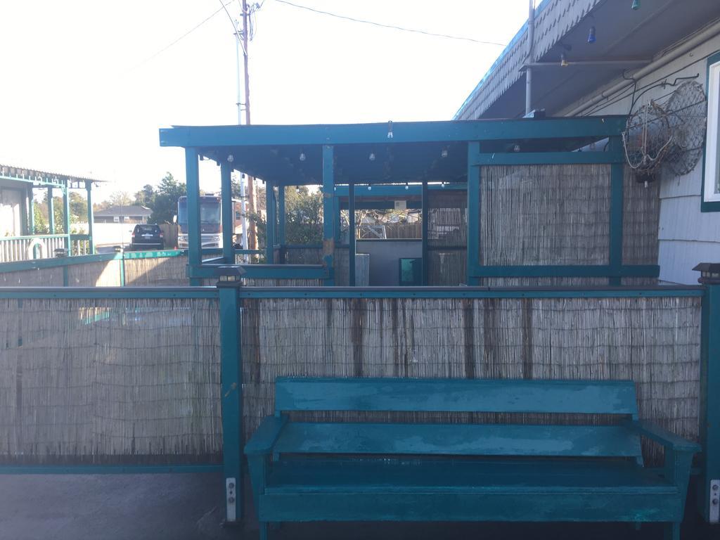 Mermaid Motel