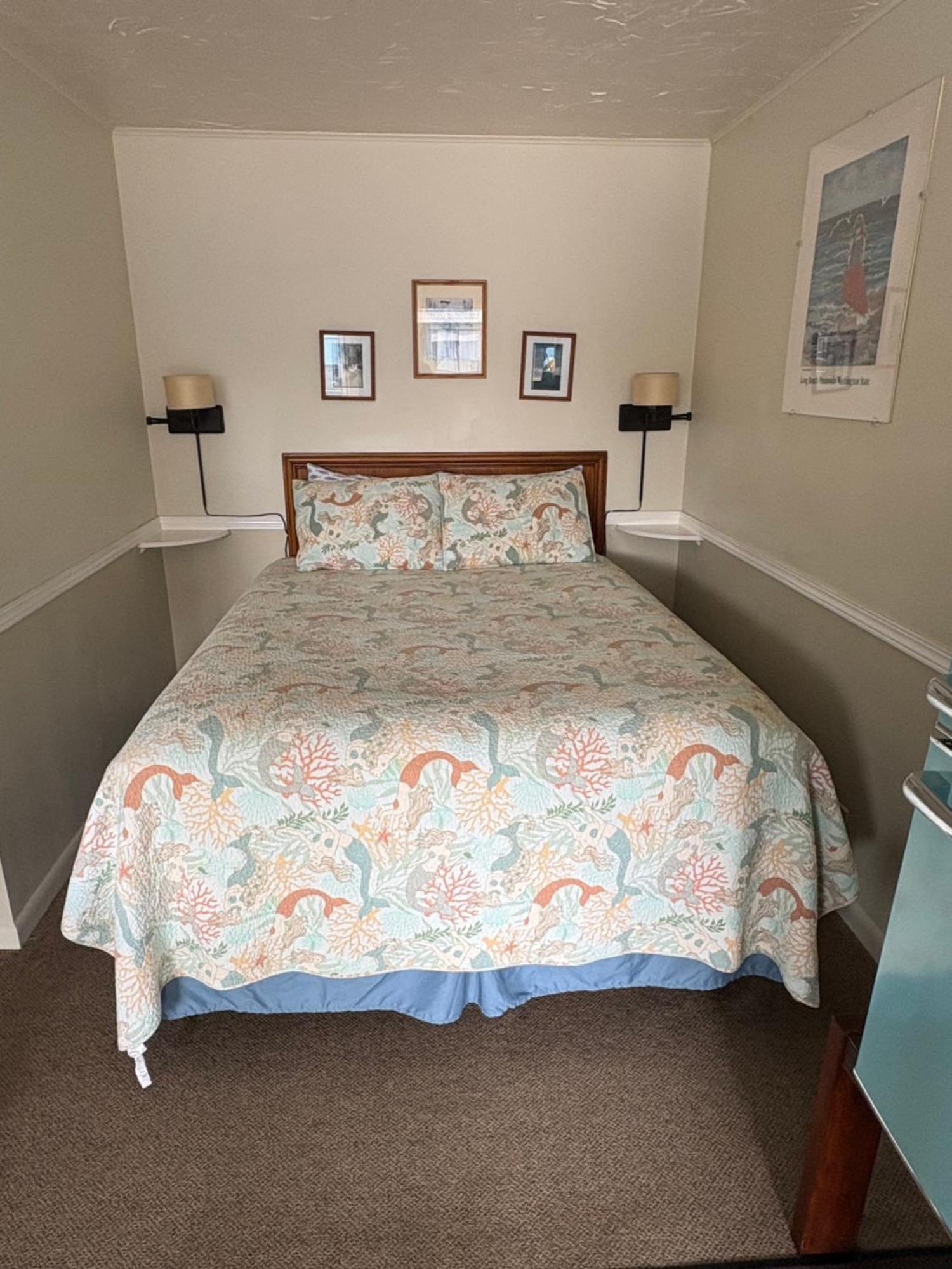 Mermaid Motel