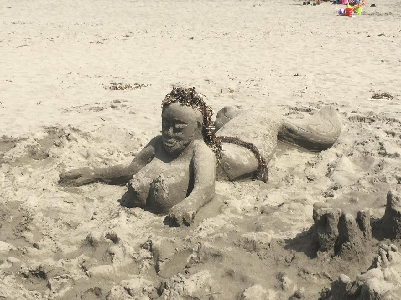 Mermaid Motel